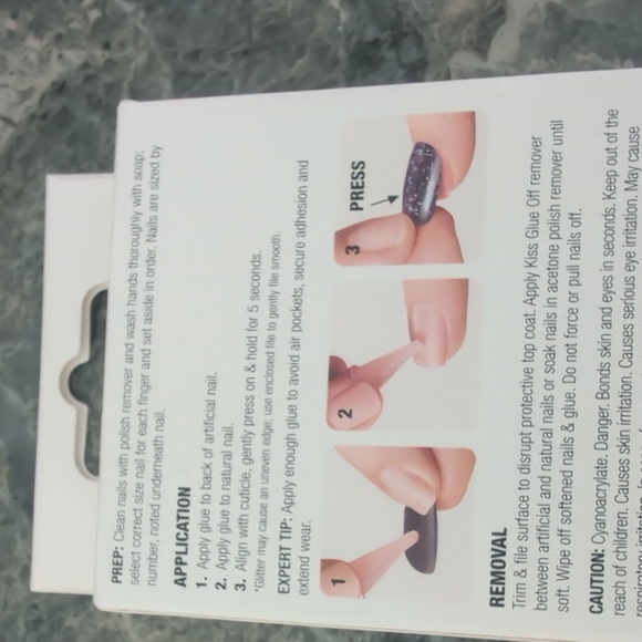 KISS Gel Fantasy Magnetic Nails - Picture 5 of 5